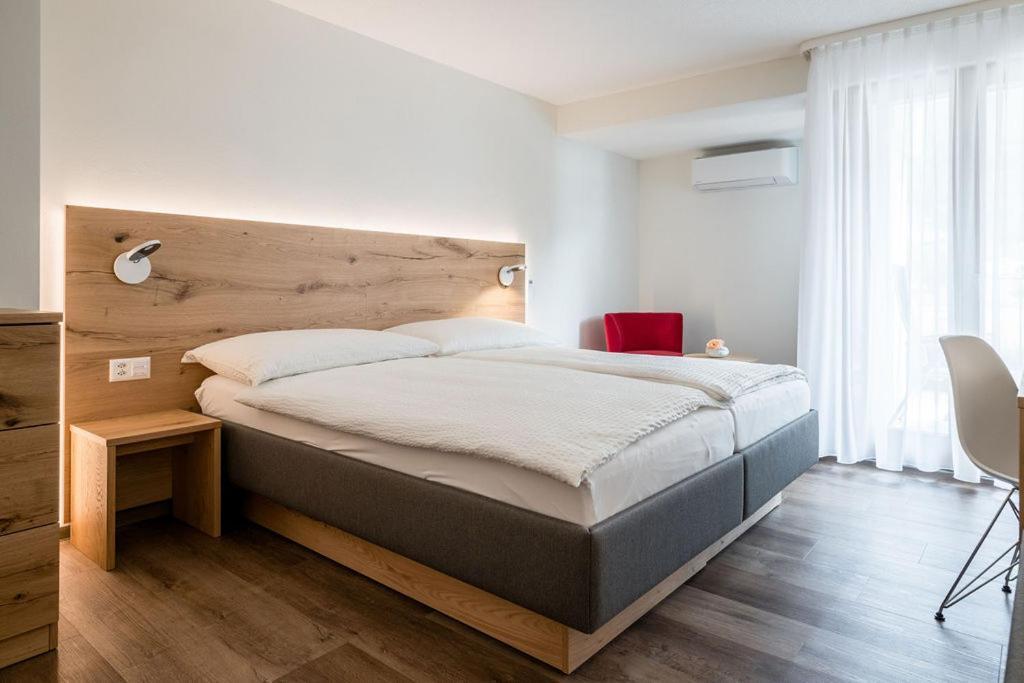 Hotel Zur Traube Brigerbad Exteriér fotografie
