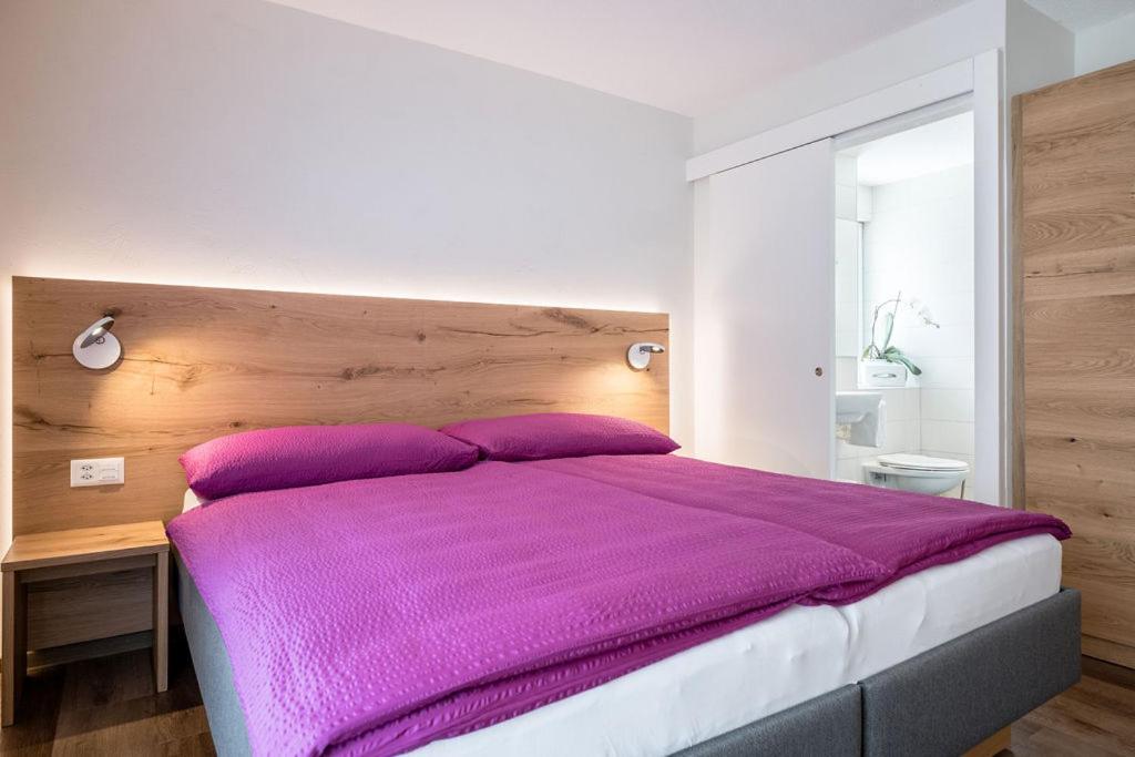 Hotel Zur Traube Brigerbad Exteriér fotografie